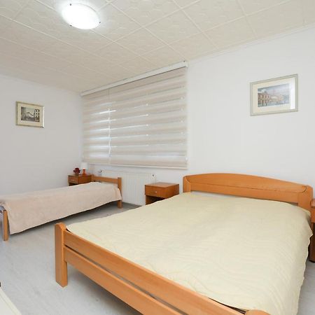 Apartman Aleksandar Kladovo Luaran gambar
